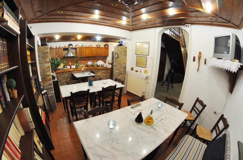Archontiko Repana - Makrinitsa Stone Retreat Hotell Exteriör bild