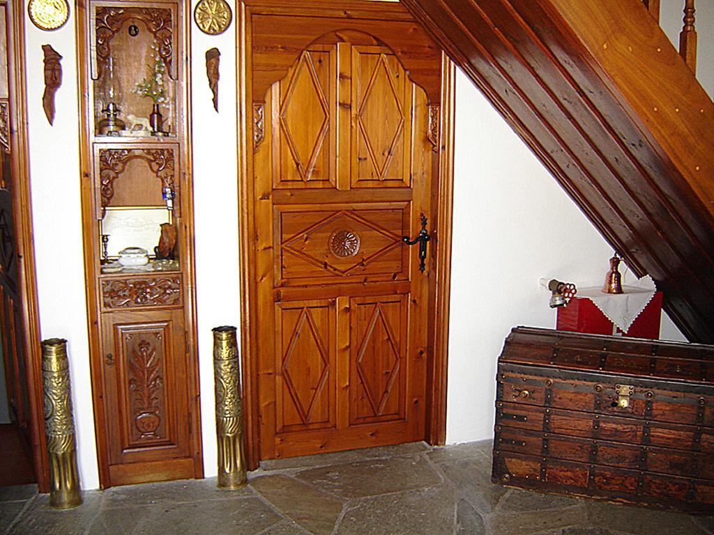 Archontiko Repana - Makrinitsa Stone Retreat Hotell Exteriör bild