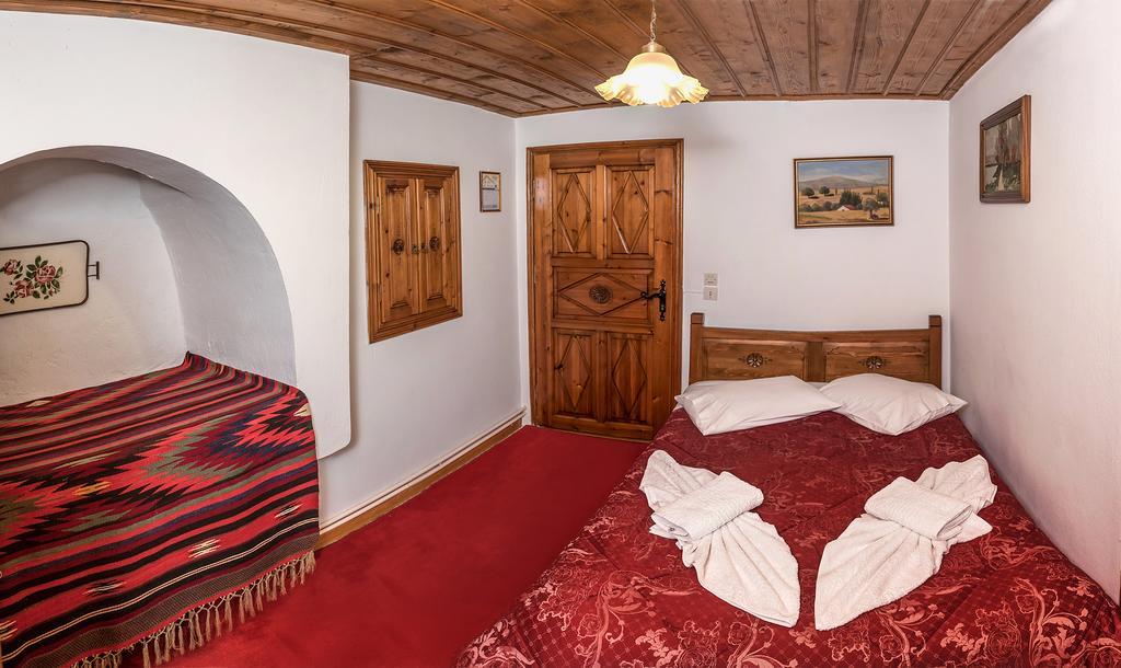Archontiko Repana - Makrinitsa Stone Retreat Hotell Exteriör bild